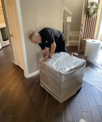 mover wrapping item